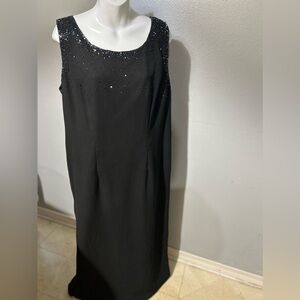 JKara women’s black beaded sleeveless maxi dress size
 16